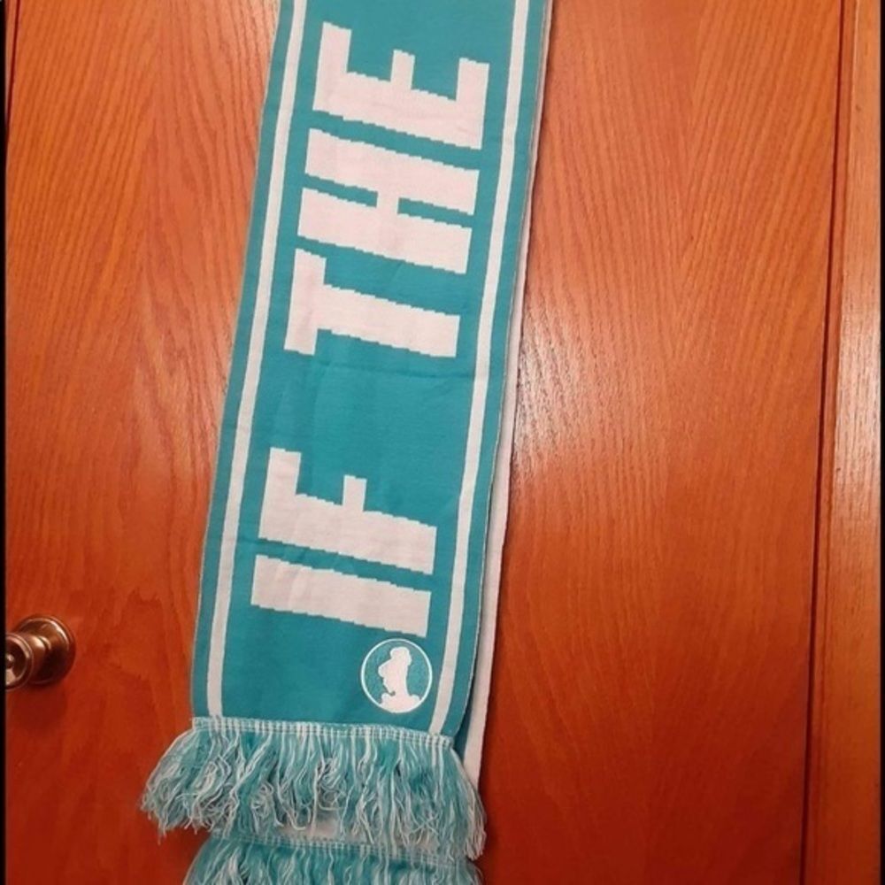 Disney Cinderella knit scarf, blue/white, If the Shoe Fits​